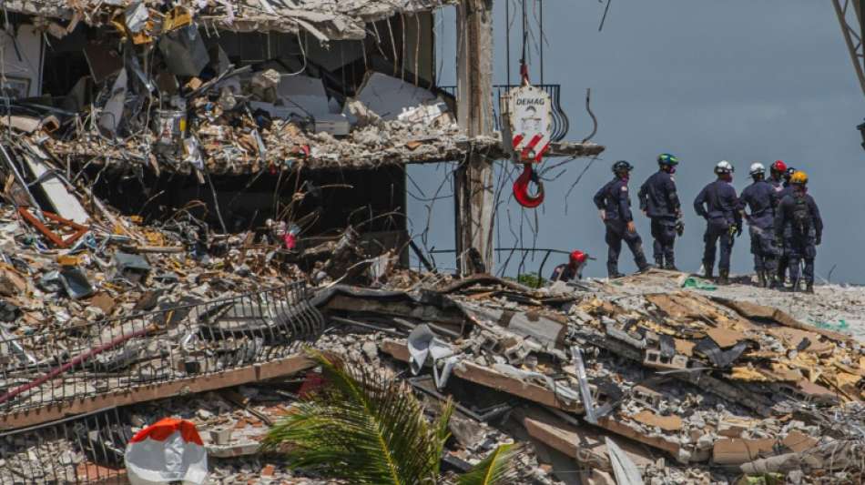 Warnungen vor Sch&auml;den an eingest&uuml;rztem Hochhaus in Florida noch im April
