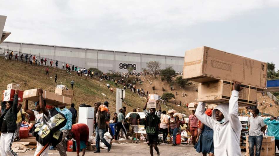 Zahl der Toten bei Unruhen in S&uuml;dafrika auf mehr als 70 gestiegen