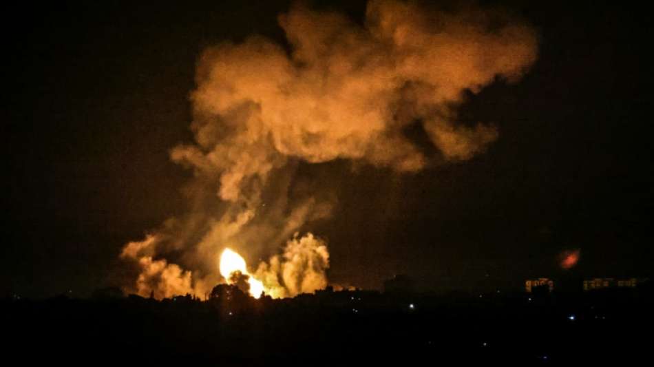 Israel greift Hamas-Stellungen im Gazastreifen an
