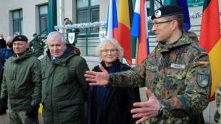 Lambrecht sichert Baltikum Solidarit&auml;t im Umgang mit Russland zu