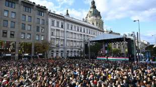Orban und Oppositionskandidat Marki-Zay nutzen Ungarns Nationalfeiertag f&uuml;r Wahlkampf