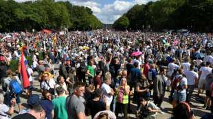"Spiegel": Innenminister f&uuml;r Teilnehmer-Obergrenze bei Corona-Demonstrationen