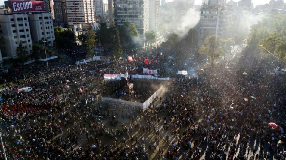 Zwei Tote bei Demonstration f&uuml;r soziale Gerechtigkeit in Chile