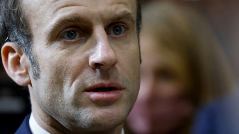 Macron fordert in Telefonat mit Lukaschenko Abzug russischer Truppen aus Belarus