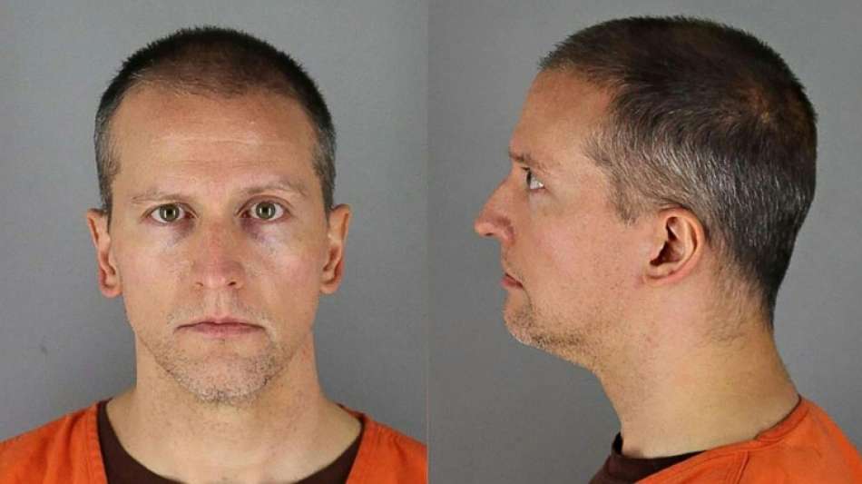 Ex-US-Polizist Chauvin spricht George Floyds Familie sein "Beileid" aus