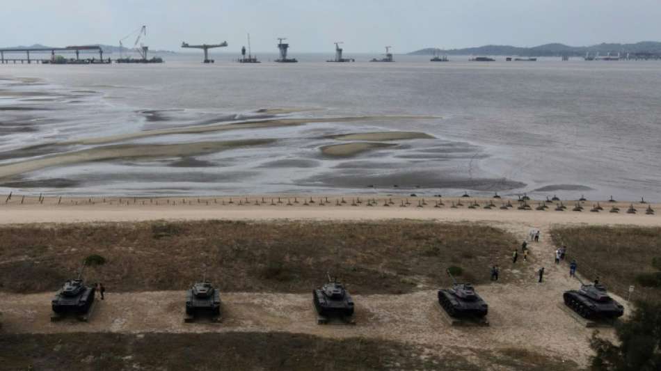 US-Kriegsschiff f&auml;hrt durch Stra&szlig;e von Taiwan