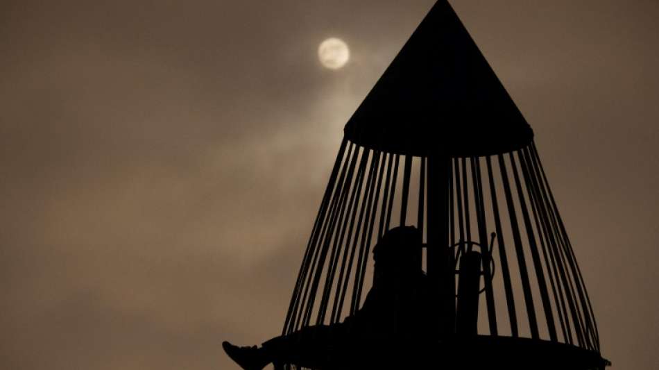 L&auml;ngste partielle Mondfinsternis seit 1440 in gro&szlig;en Teilen der Welt sichtbar