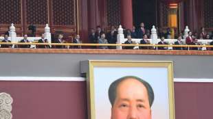 Chinas Kommunistische Partei begeht 100-j&auml;hriges Bestehen mit pomp&ouml;ser Feier