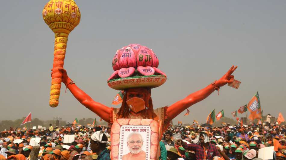 Hunderttausende Menschen bei Wahlkampfauftritt von Indiens Regierungschef Modi 