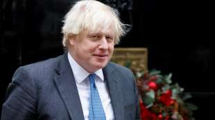 Johnson schlie&szlig;t sch&auml;rfere Corona-Ma&szlig;nahmen &uuml;ber Weihnachten vorerst aus