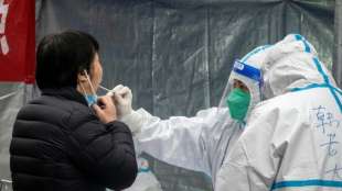 Corona-Tests bei allen zw&ouml;lf Millionen Einwohnern der chinesischen Stadt Zhengzhou