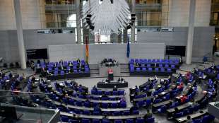 Karlsruhe entscheidet zu Unterschriftenzahl f&uuml;r Kleinparteien bei Bundestagswahl
