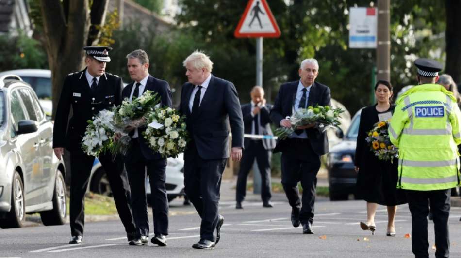 Gro&szlig;britannien nach Mord an Abgeordneten unter Schock 