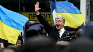 Ex-Pr&auml;sident Poroschenko nach R&uuml;ckkehr in der Ukraine vor Gericht