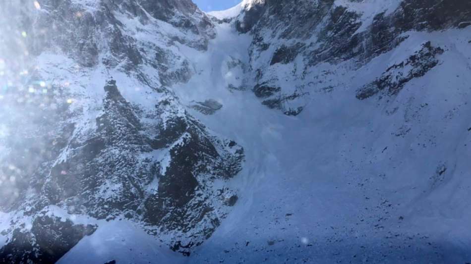 Suchtrupp findet drei Leichen im Himalaya-Gebiet