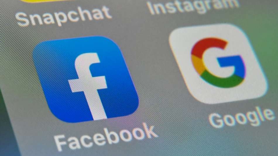 Bundestag beschließt stärkere Kontrolle großer Internetkonzerne