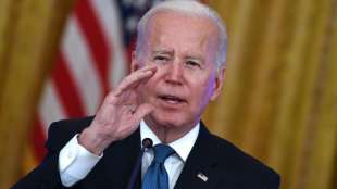 "Was f&uuml;r ein dummer Schei&szlig;kerl" - Biden bei Beleidigung eines Journalisten erwischt