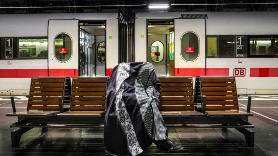 Deutsche Bahn will GDL-Streiks gerichtlich stoppen lassen 
