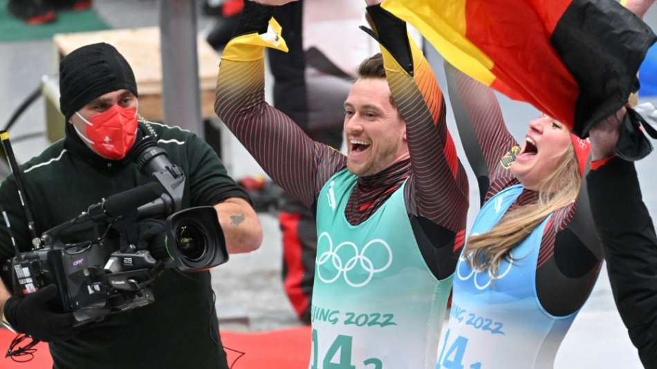 Auch Rodel-Teamstaffel holt Gold - Geisenberger l&ouml;st Pechstein ab