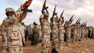 Libysche Delegierte w&auml;hlen bis Freitag &Uuml;bergangsregierung