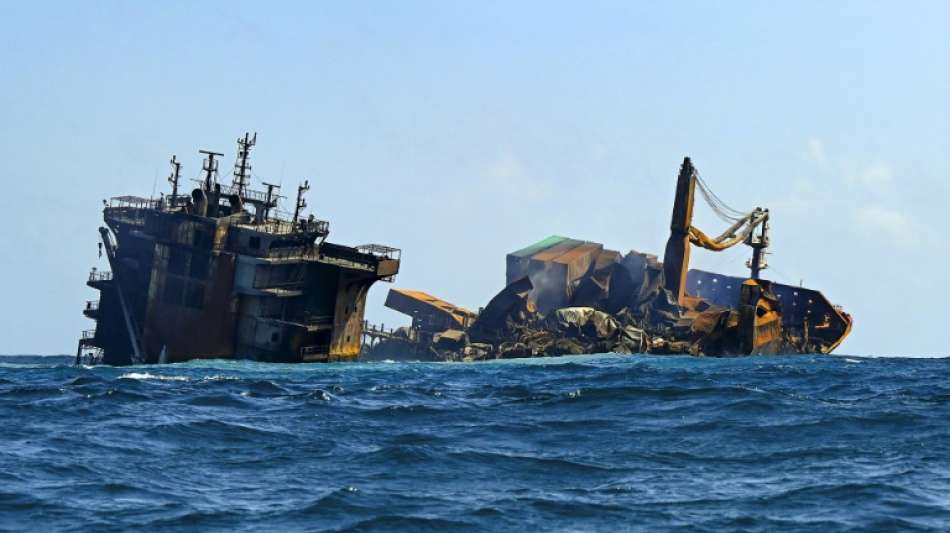 Datenschreiber von sinkendem Containerschiff vor Sri Lanka geborgen