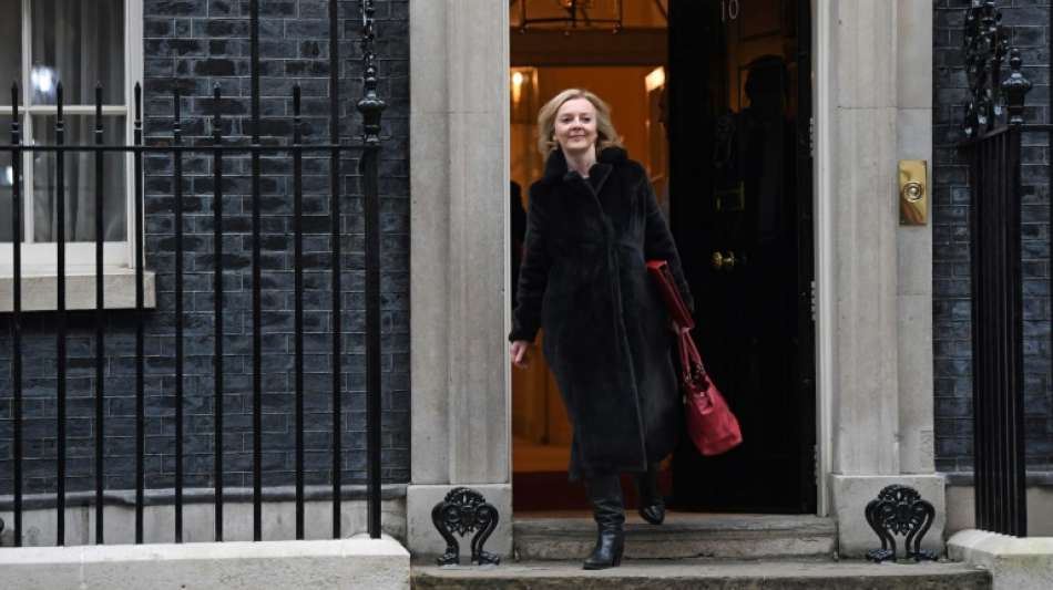 Britische Au&szlig;enministerin inmitten von Ukraine-Krise nach Moskau gereist