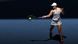 Topfavoritin Barty locker in der dritten Runde