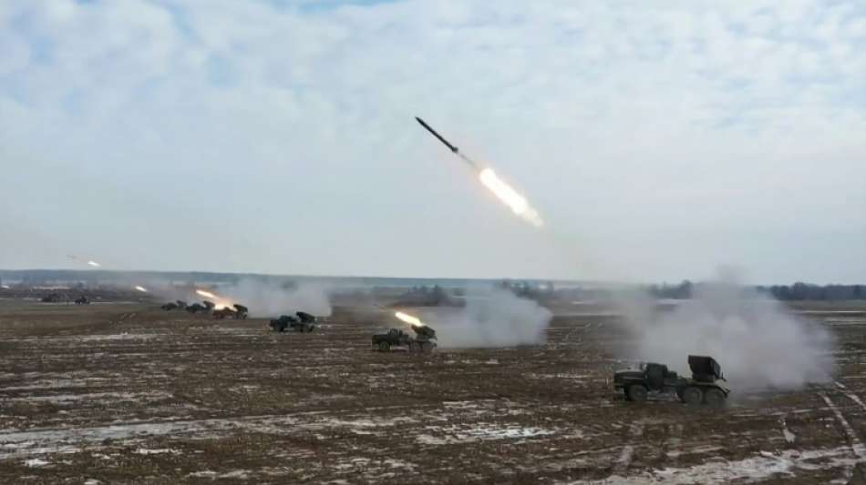 Russland k&uuml;ndigt f&uuml;r Samstag Milit&auml;rman&ouml;ver unter Aufsicht Putins an