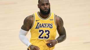 Lakers ohne Schr&ouml;der chancenlos gegen Nets - James knackt 35.000-Punkte-Marke