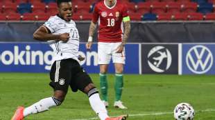 Baku trifft doppelt: U21 gewinnt Geduldsspiel zum EM-Auftakt