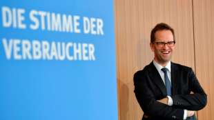 vzbv-Chef M&uuml;ller fordert "Rettungsschirm f&uuml;r Verbraucher"