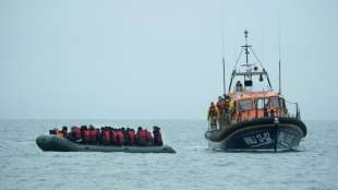 EU-L&auml;nder beraten nach Fl&uuml;chtlingsdrama im &Auml;rmelkanal &uuml;ber Kampf gegen Schleuser