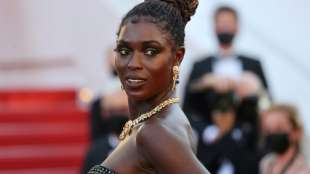 Schauspielerin zeigt bei Filmfest in Cannes Schmuckdiebstahl an
