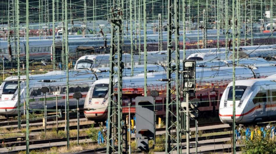 Chef der Monopolkommission fordert Aufspaltung der Deutschen Bahn 