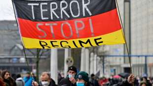 Polizei in Niedersachsen ermittelt wegen Volksverhetzung gegen Impfgegner