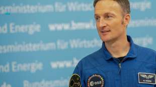 Astronaut Matthias Maurer an Weltraumbahnhof Cape Canaveral angekommen