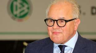 SZ: Pr&auml;sident Keller will internen Untersuchungsausschuss beim DFB einsetzen