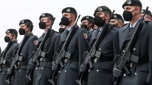Lambrecht will mehr Frauen im Generalsrang