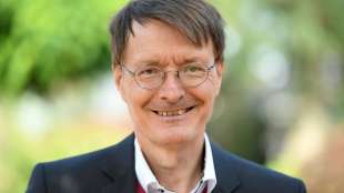 Lauterbach fordert 3G-Regel im Bahn-Fernverkehr