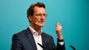 NRW-Ministerpr&auml;sident W&uuml;st f&uuml;r gemeinsame Coronastrategie von Bund und L&auml;ndern
