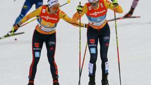 Frauen-Staffel mit starkem f&uuml;nften Platz - Johaug f&uuml;hrt Norwegen zu Gold