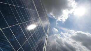 Verbrauchersch&uuml;tzer sehen beim Energie- und Klimapaket Licht und Schatten