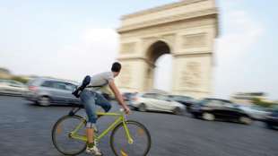 Auto-Reklame in Frankreich muss f&uuml;r umweltfreundliche Alternativen werben