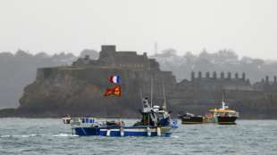 Briten entsenden im Fischereistreit mit Frankreich Kriegsschiffe