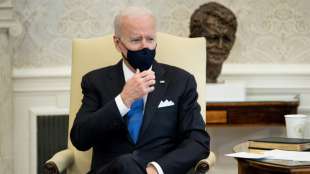Biden kritisiert "Neandertaler-Denken" bei Aufhebung von Maskenpflicht
