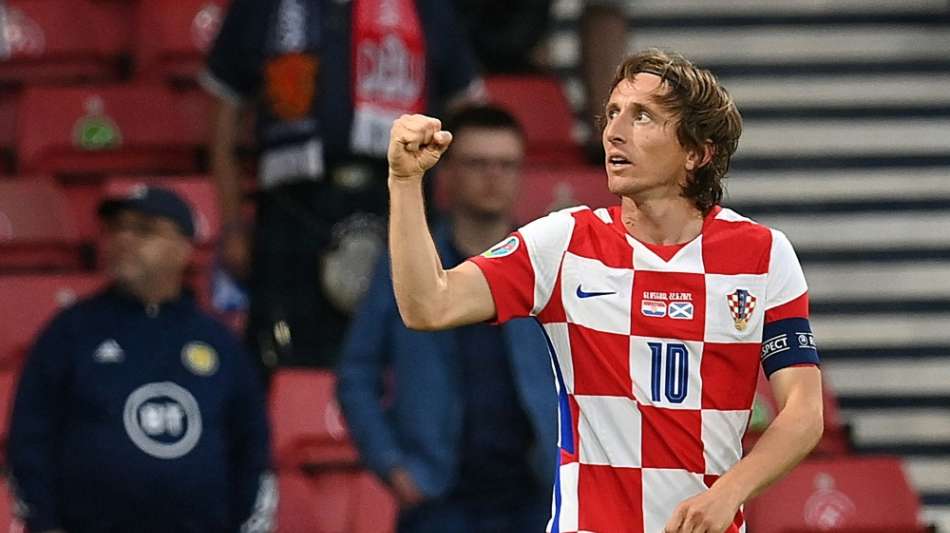Zauberfu&szlig; Modric f&uuml;hrt Kroatien ins EM-Achtelfinale