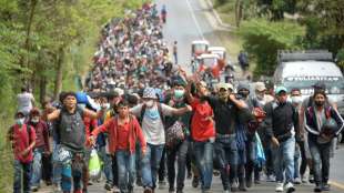 Tausende Menschen aus Honduras auf dem Weg in die USA