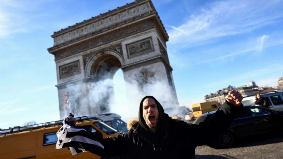 Protestkonvois blockieren in Frankreich, Kanada und den Niederlanden die Stra&szlig;en