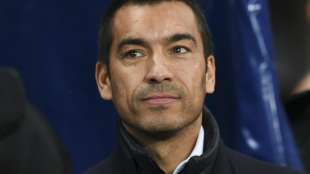 Van Bronckhorst neuer Teammanager der Glasgow Rangers