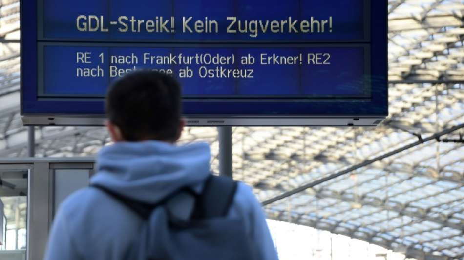 Streik der Lokf&uuml;hrer zwingt Bahnverkehr vielerorts zum Stillstand